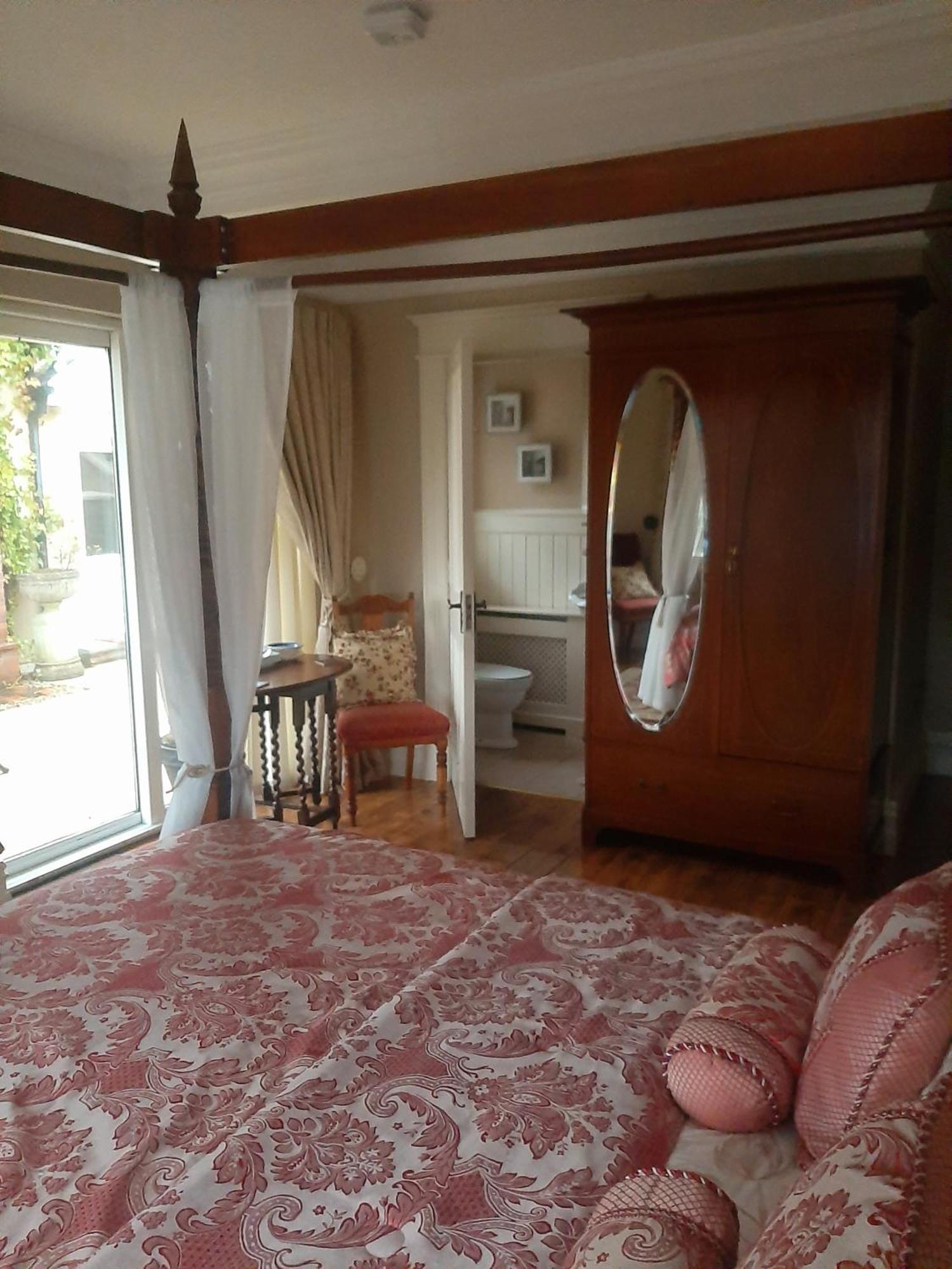 Riverside Lodge Carlingford Bagian luar foto