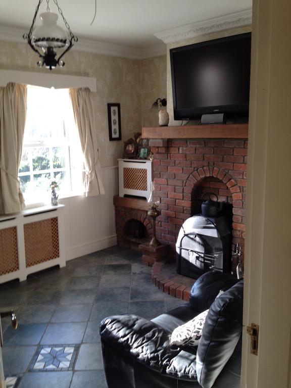 Riverside Lodge Carlingford Bagian luar foto