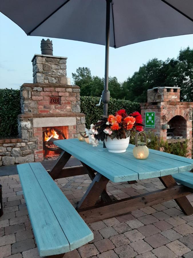 Riverside Lodge Carlingford Bagian luar foto