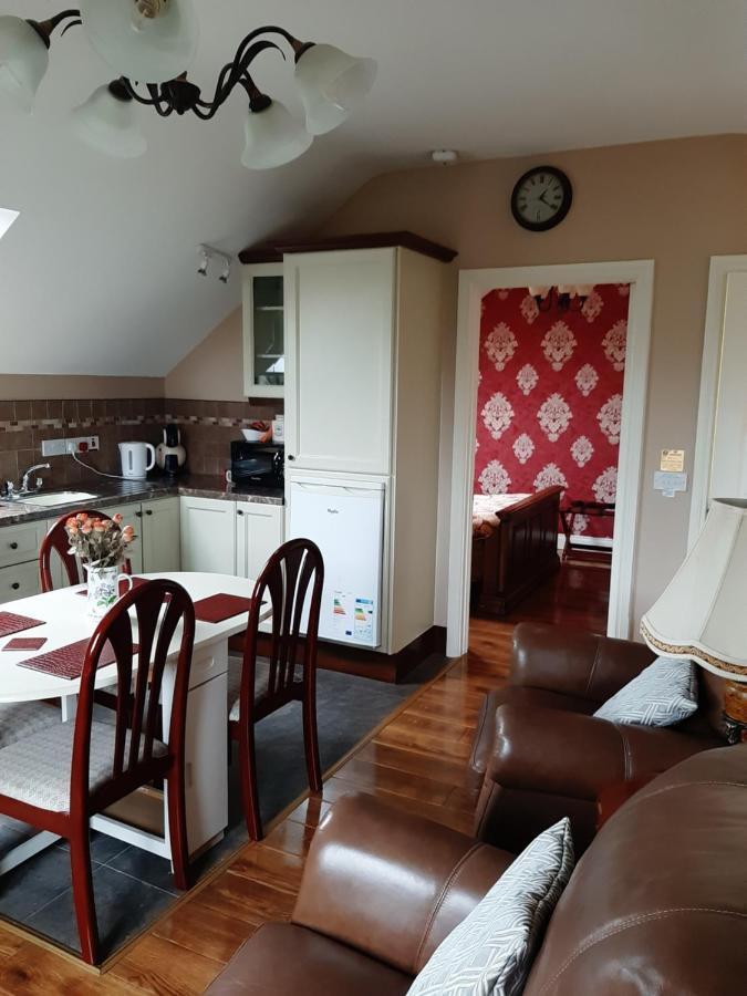 Riverside Lodge Carlingford Bagian luar foto